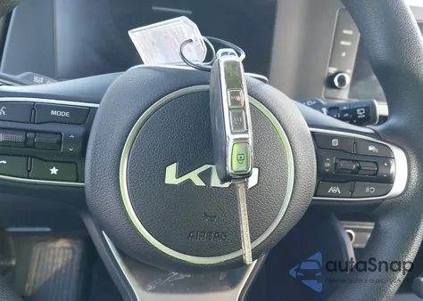 2024 Kia Sportage Lx z USA, uszkodzony, nr VIN KNDPU3DF7R7268065